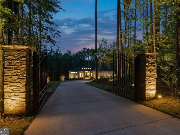 249 Mabry Pkwy, Whitesburg, GA 30185