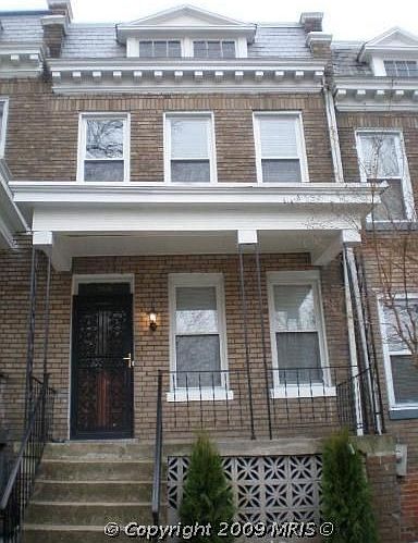 318 Shepherd St NW