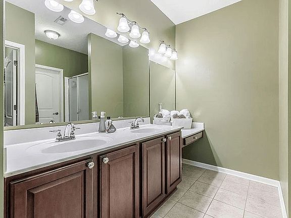 3rd image of 950 Polaris Lakes Dr #5388142