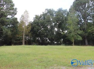 859 Main St W, Rainsville, AL 35986
