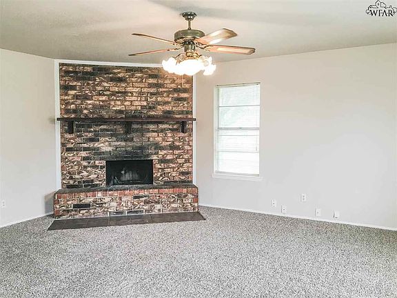 3rd image of 241 Dirks Dr