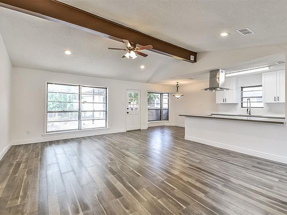5th image of 2226 Cobble Creek Dr