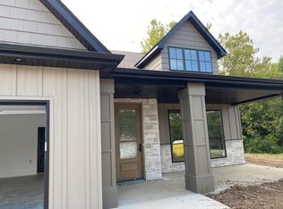 2408 Baxley Dr, Columbia, MO 65201