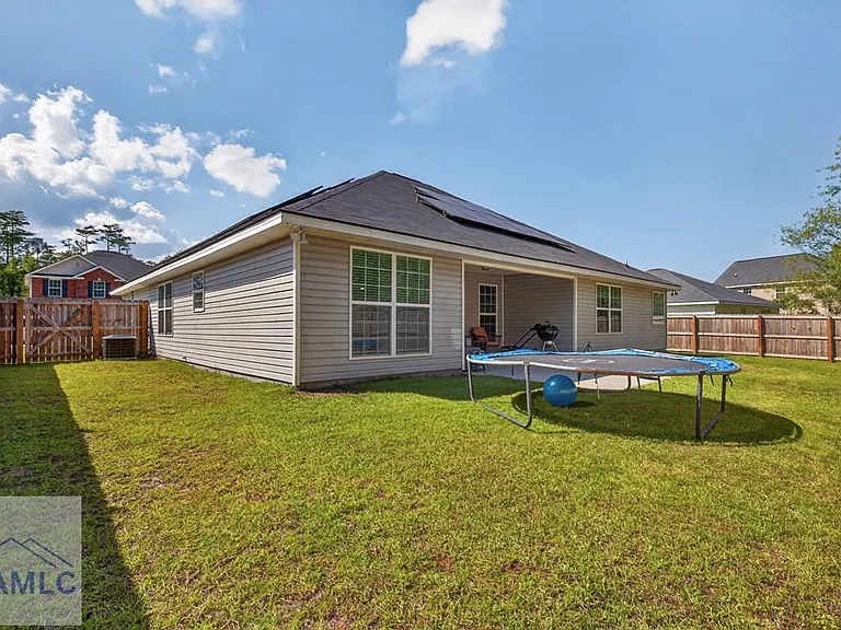 182 Grandview Dr — Photo 36