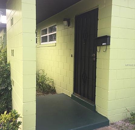 4th image of 404 Yucatan Dr