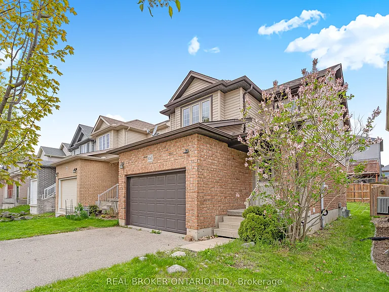 1047 Marquette Dr — Photo 4