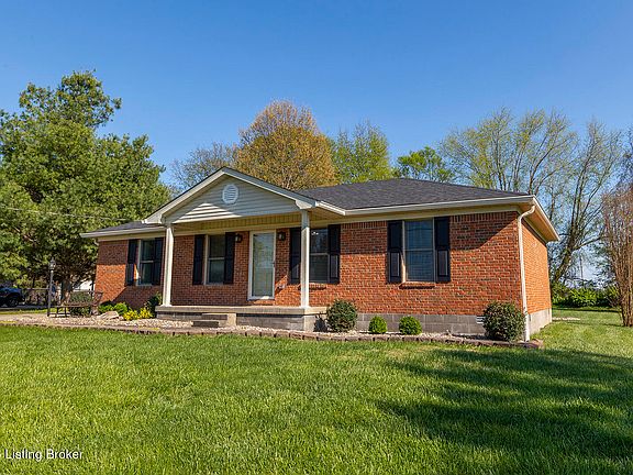 4th image of 1013 Woodside Dr