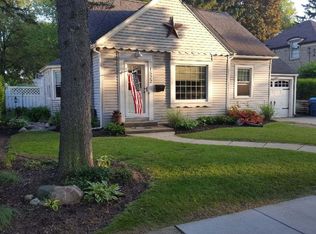 1522 Homecrest Ave, Kalamazoo, MI 49001