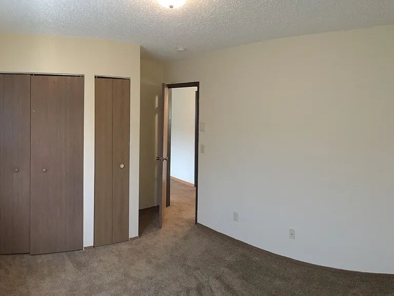 1151 Prairie Pkwy #1 — Photo 7