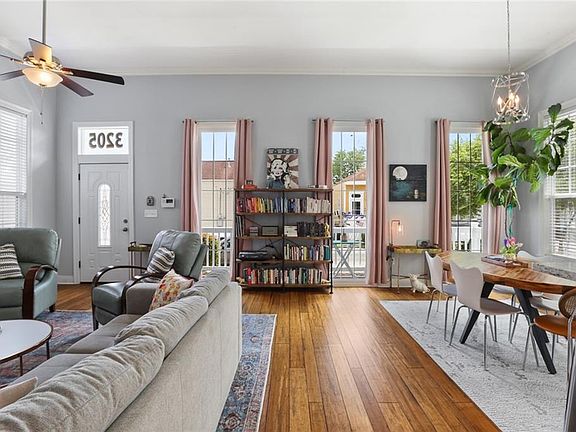 3rd image of 3205 Dryades St