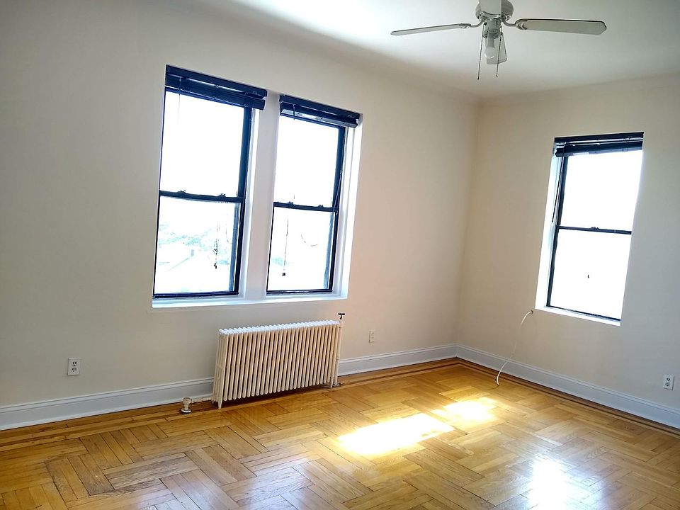 1st image of 7612 Park Ave #601