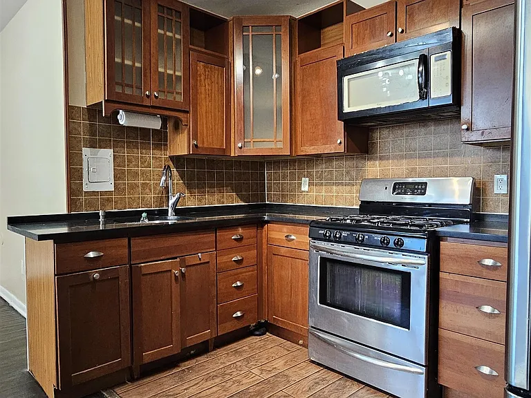 6010 Boulevard E #16 — Photo 10