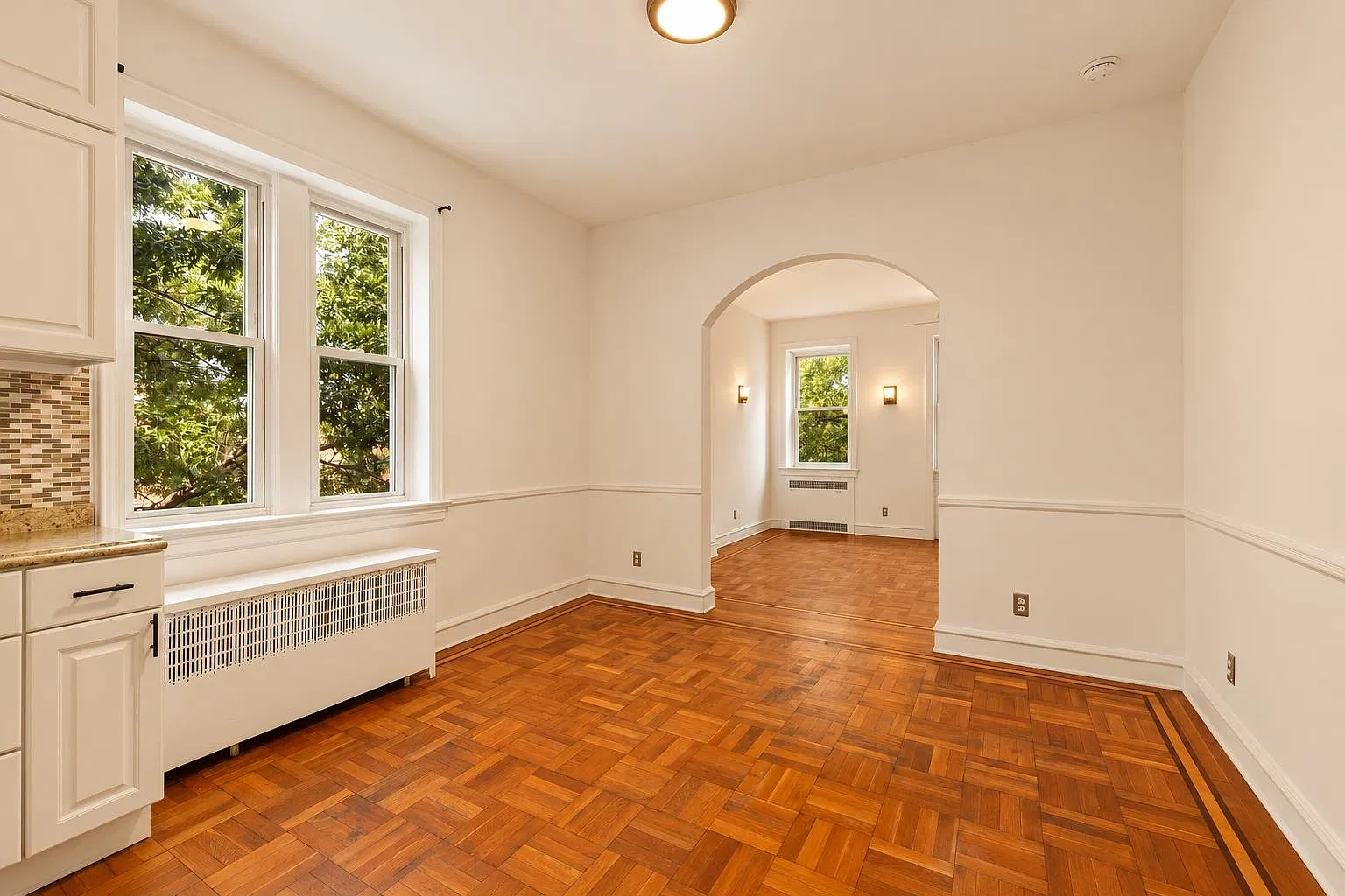 1 bed, 1.0 bath, 1200 sqft, $3,500 — Photo 4