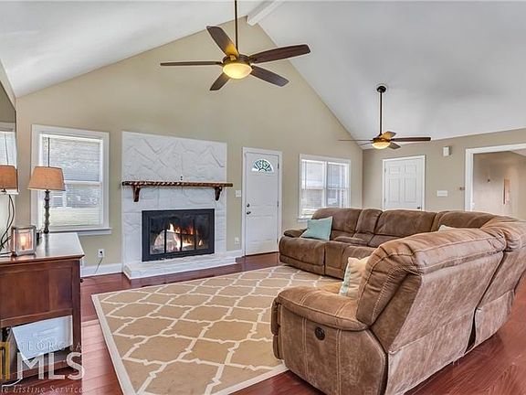 4th image of 3436 Palisade Ct