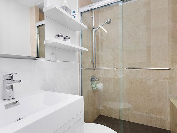 5th image of 200 E 16th St #11GH