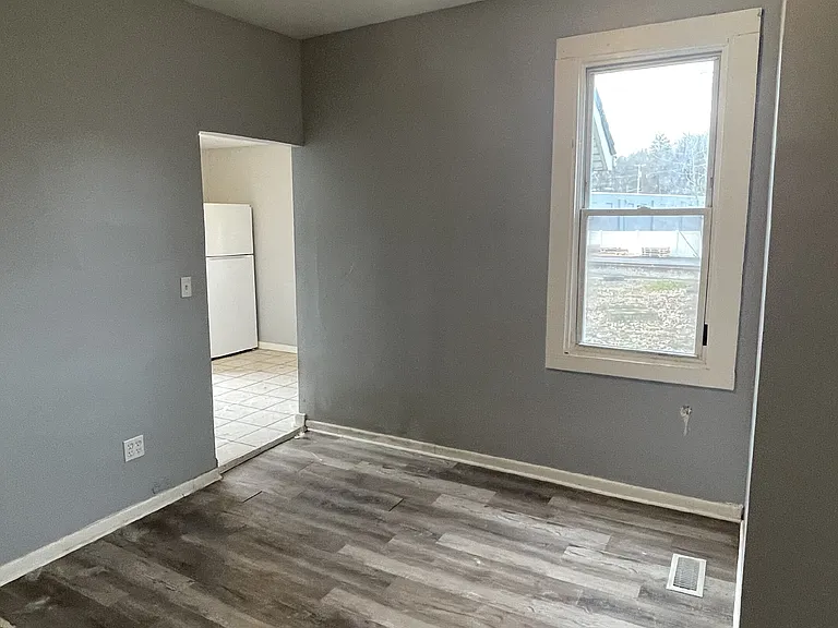 139 N Water Ave #2 — Photo 23