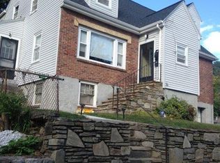 14 Johnson St, Worcester, MA 01604