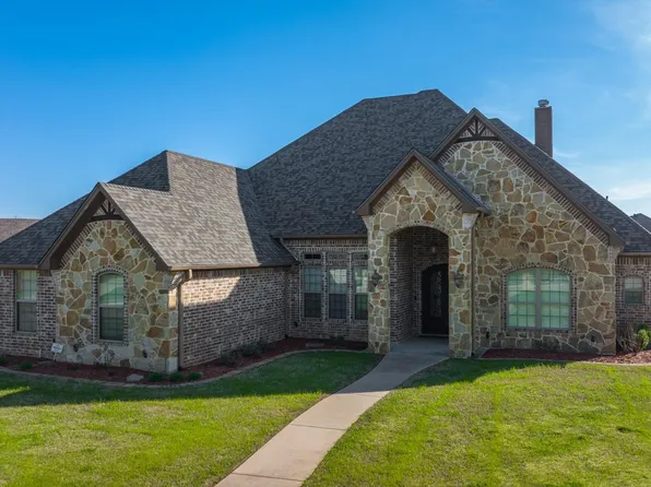 237 Circle Club Ln, Longview, TX 75602
