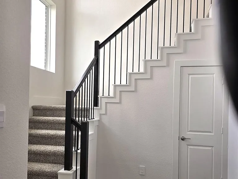3503 Harlow Vista Ct — Photo 3