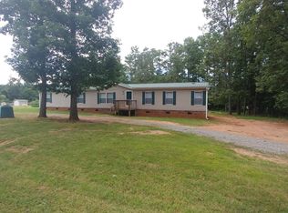 102 Castle Ct, Kings Mountain, NC 28086