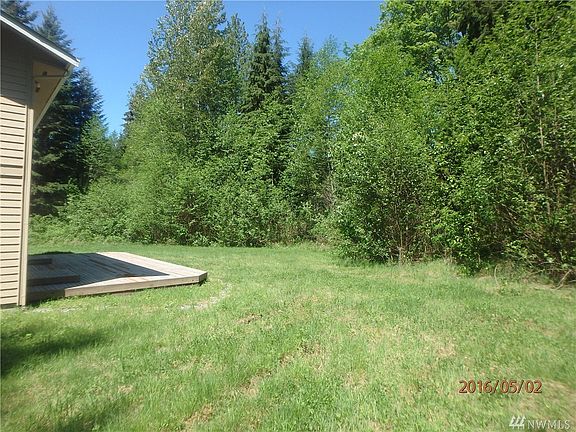 3rd image of 730 185th Ave NE