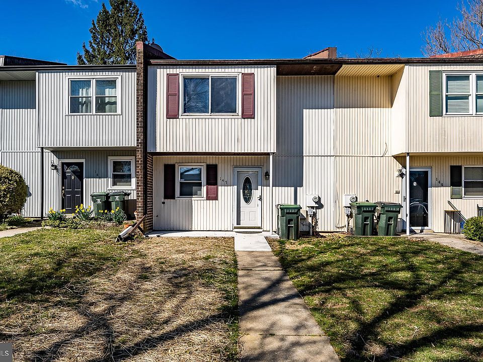 1st image of 147 Ascot Ct