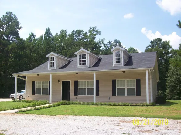 211 Little Rd, Sharpsburg, GA 30277