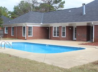 277 Mountain Creek Dr, Hamilton, GA 31811