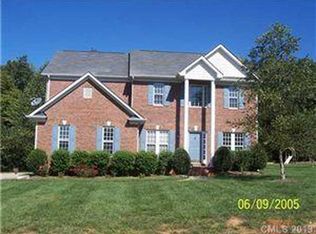 300 Prairie Rose Ct, Waxhaw, NC 28173