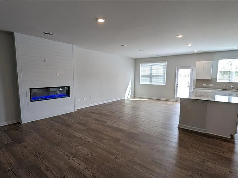 840 Point Place Dr — Photo 6