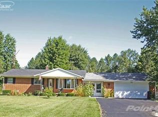 4207 E Carpenter Rd, Flint, MI 48506