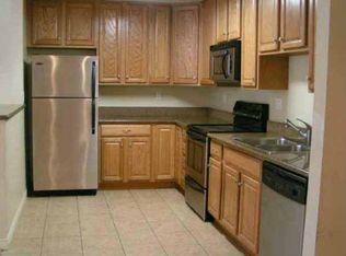 1661 Bayview Heights Dr Unit 17, San Diego, CA 92105
