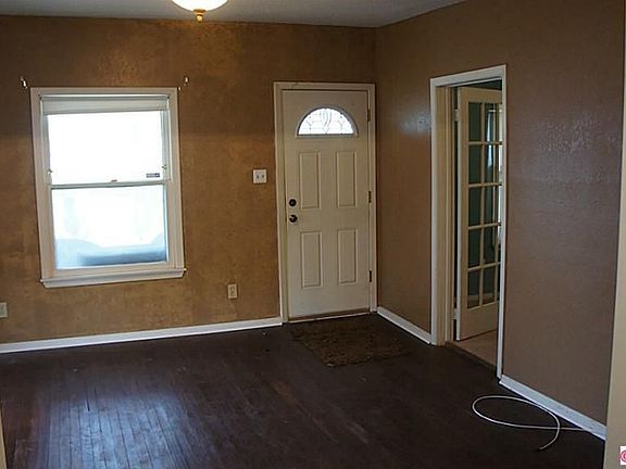 5th image of 1803 N Evanston Pl