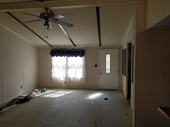 4th image of 158 Mason Dixon Ln