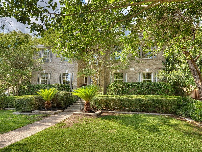 2nd image of 8308 Jancy Dr
