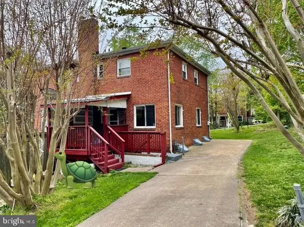 3101 S Fox St, Arlington, VA 22202