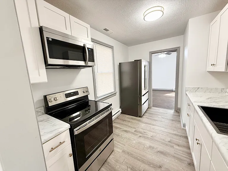 4713 Caldwell Ave — Photo 3