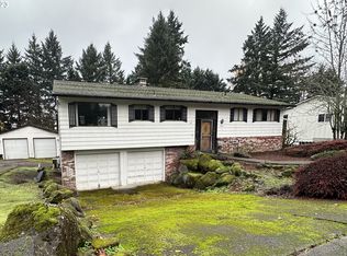 7450 SW Cherry Dr, Tigard, OR 97223