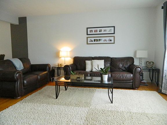 3rd image of 63 Frederick Dr