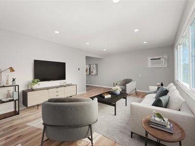 110 W Montrose Ave, Hemet, CA, 92543