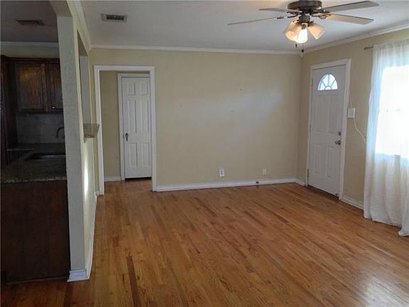 3rd image of 204 N Morris St