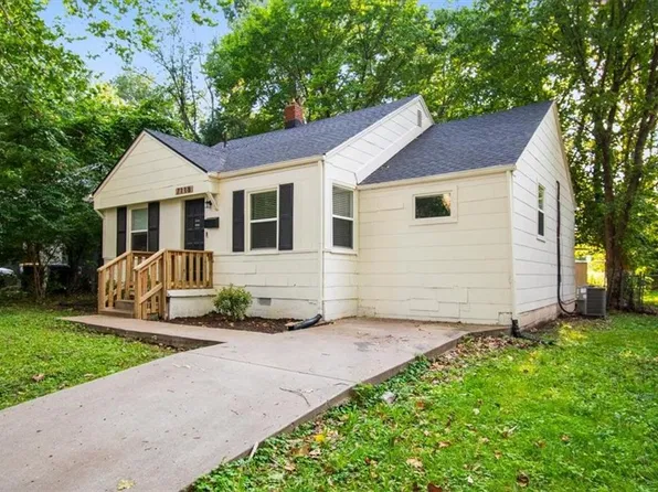 7118 Highland Ave, Kansas City, MO 64131