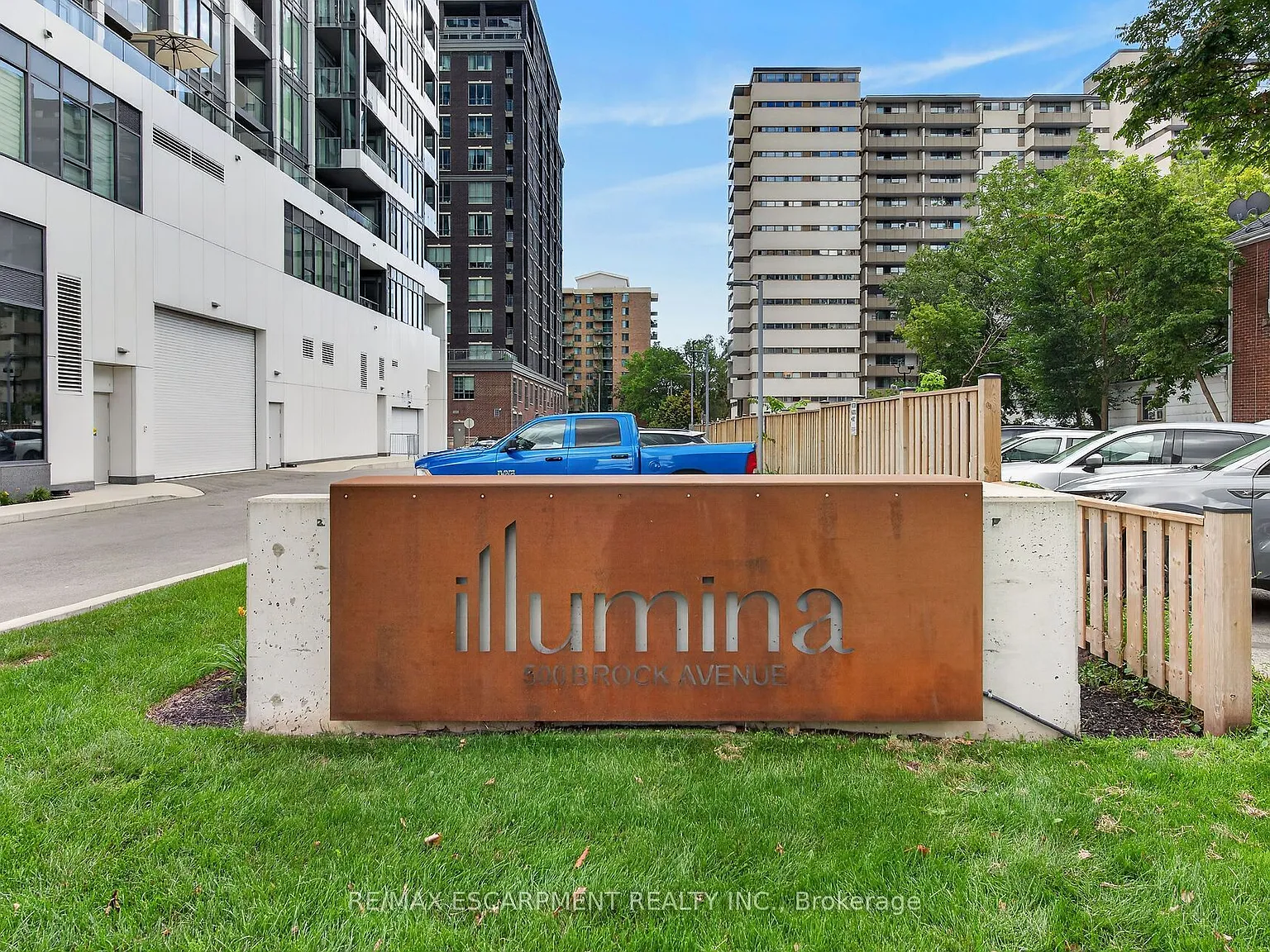 Illumina Condominium — Photo 4