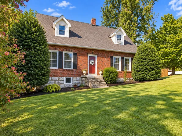 301 Cullum St, Carthage, TN 37030