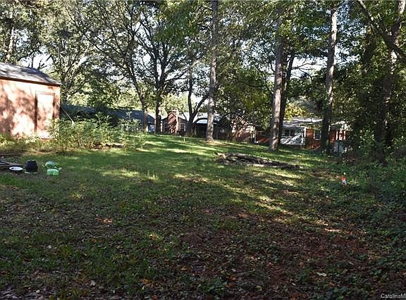 5th image of 4835 Harcourt Ln