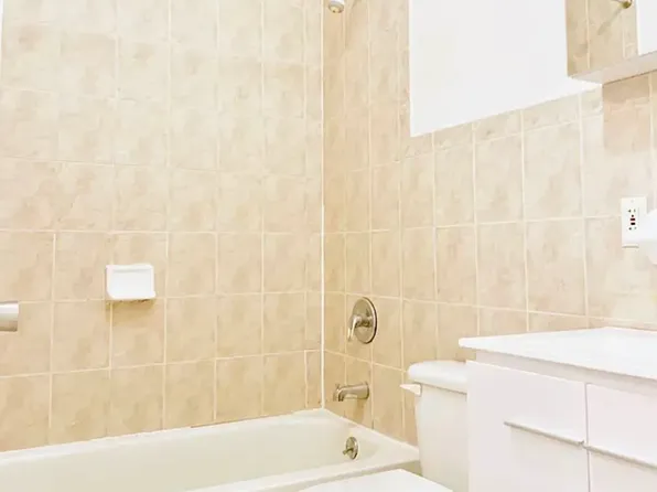 177 Buffalo Avenue image 6 of 6