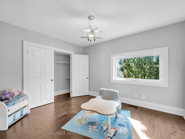 26 Liebeck Cres — Photo 20