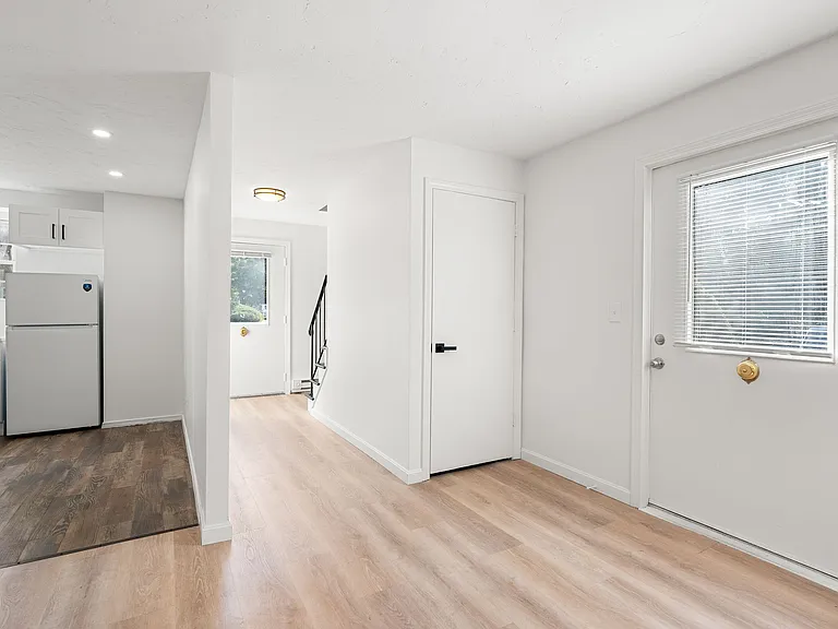 180 Main St #2110 — Photo 14
