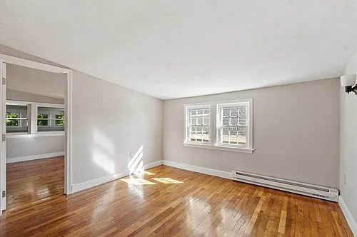 176 Washington St Photo 1