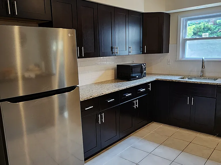 5203 Hana Rd — Photo 6